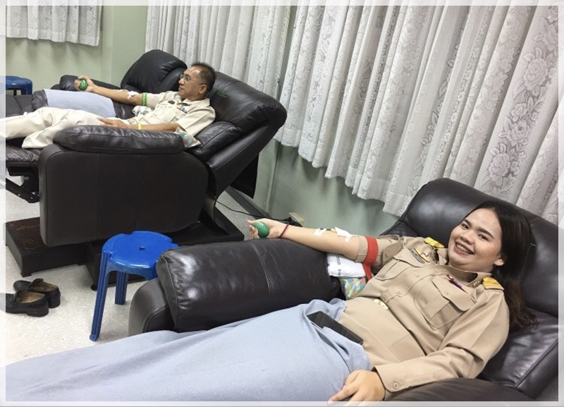 ﻿สำนักงานบังคับคดีจังหวัดระนอง ร่วมบริจาคโลหิตเพื่อเฉลิมพระเกียรติพระบาทสมเด็จพระเจ้าอยู่หัว เนื่องในโอกาสมหามงคลพระราชพิธีบรมราชาภิเษก 